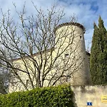 Castle Century Xii Vila *