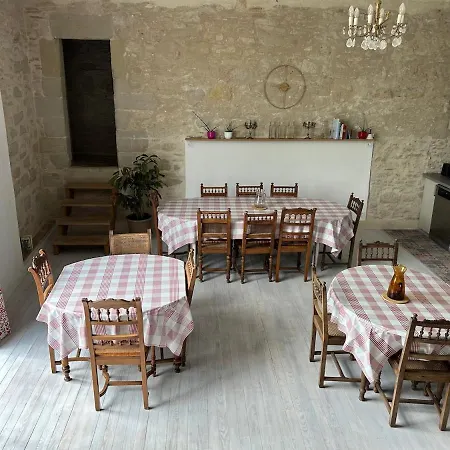 Castle Century Xii Villa Soupex